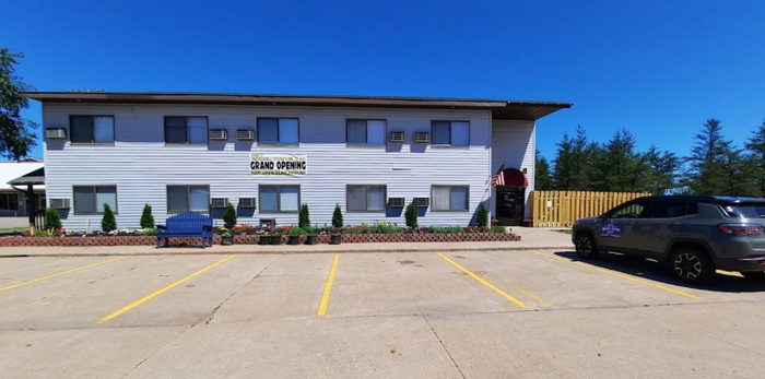 Model Towne Inn (Model Town Motel) - Web Listing (newer photo)